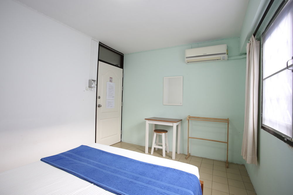 The I Talay Room And Souvenir Krabi Exterior photo