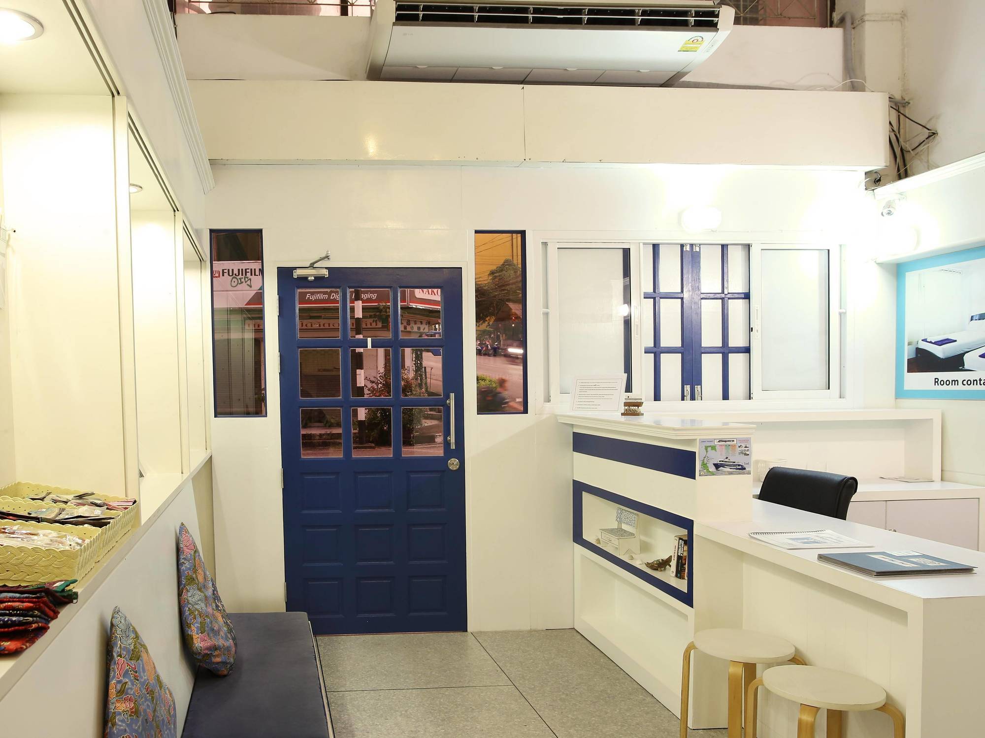 The I Talay Room And Souvenir Krabi Exterior photo